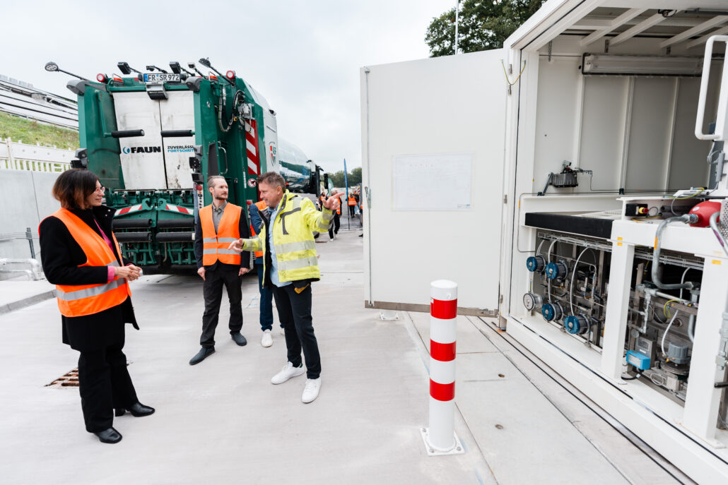 Wasserstoff-Equipment der Abfallwirtschaft und Stadtreinigung Freiburg Hydrogen im Rahmen des Hydrogen Valley Südbaden Projekts